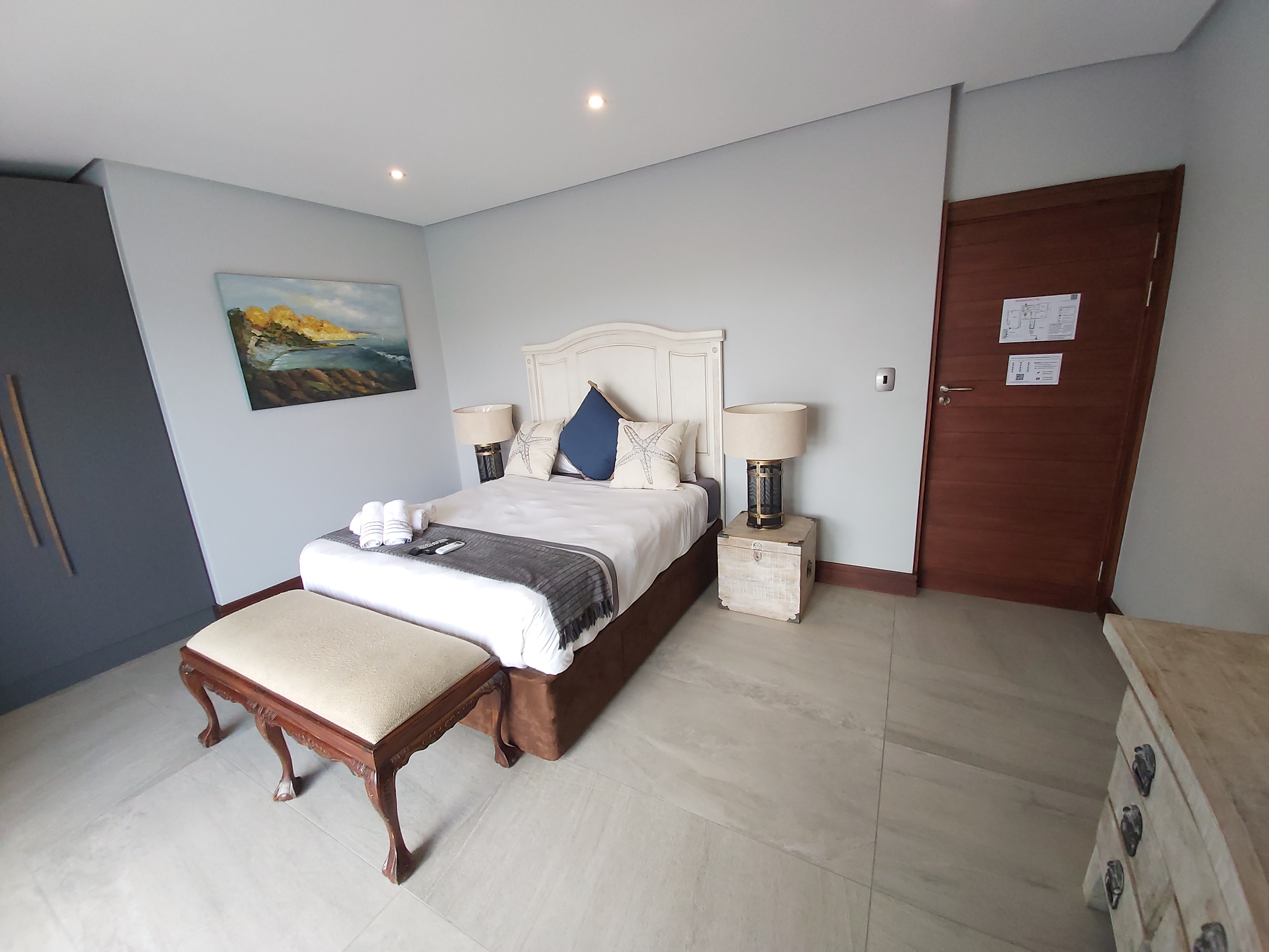Zimbali Guesthouse Bedroom4